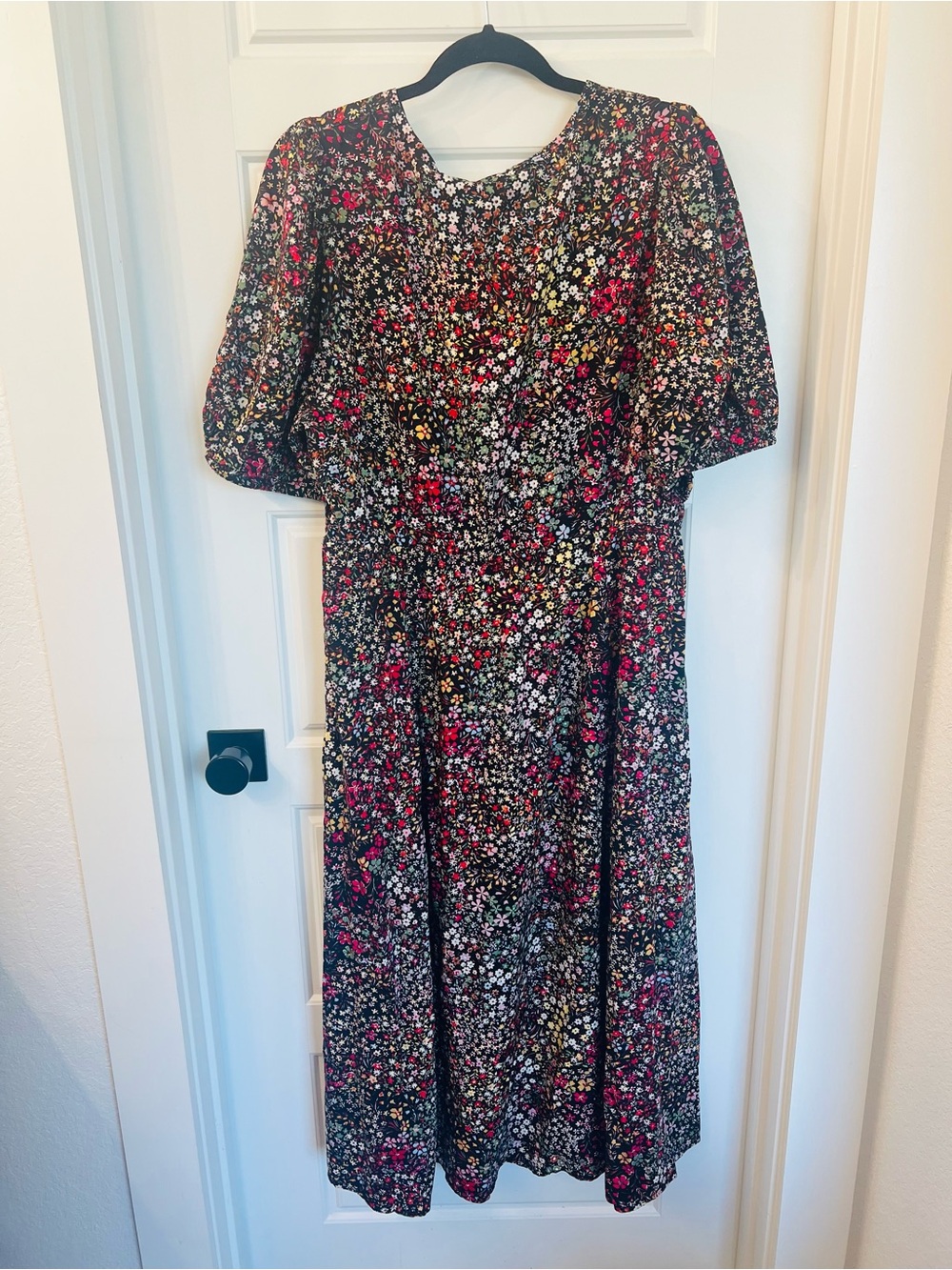 GAP NWT Black Maxi Dress with Pink, Yellow, White and Green Floral Print - Picture 5 of 5